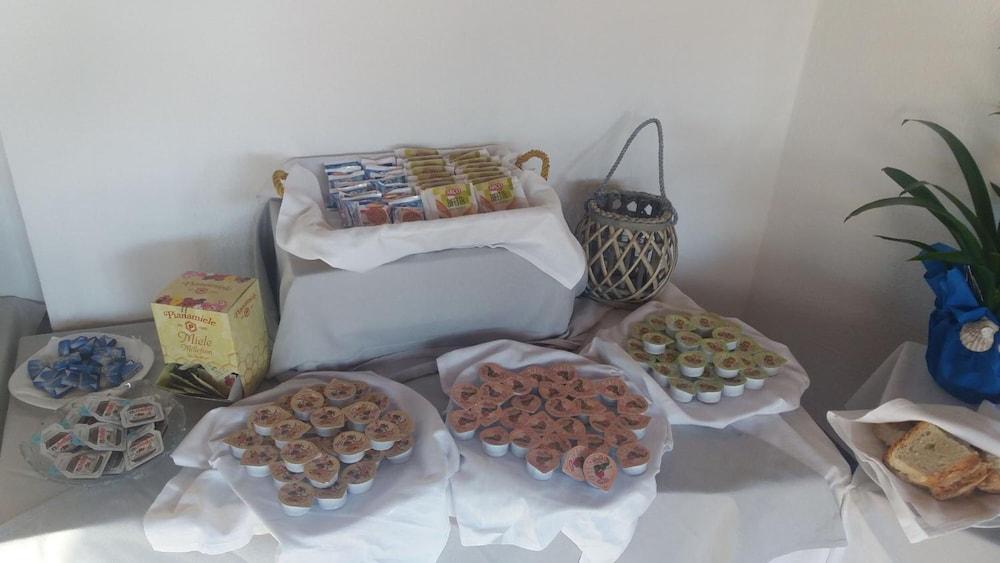Hotel Ristorante Al Canto Delle Sirene Terracina Εξωτερικό φωτογραφία