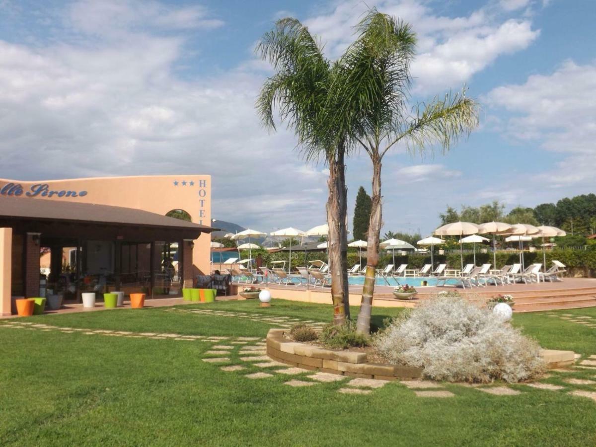 Hotel Ristorante Al Canto Delle Sirene Terracina Εξωτερικό φωτογραφία